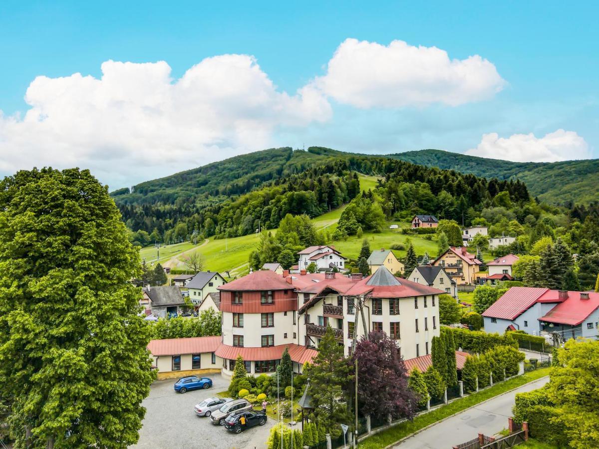 Rezydencja Czantoria & Spa Ustroń Esterno foto